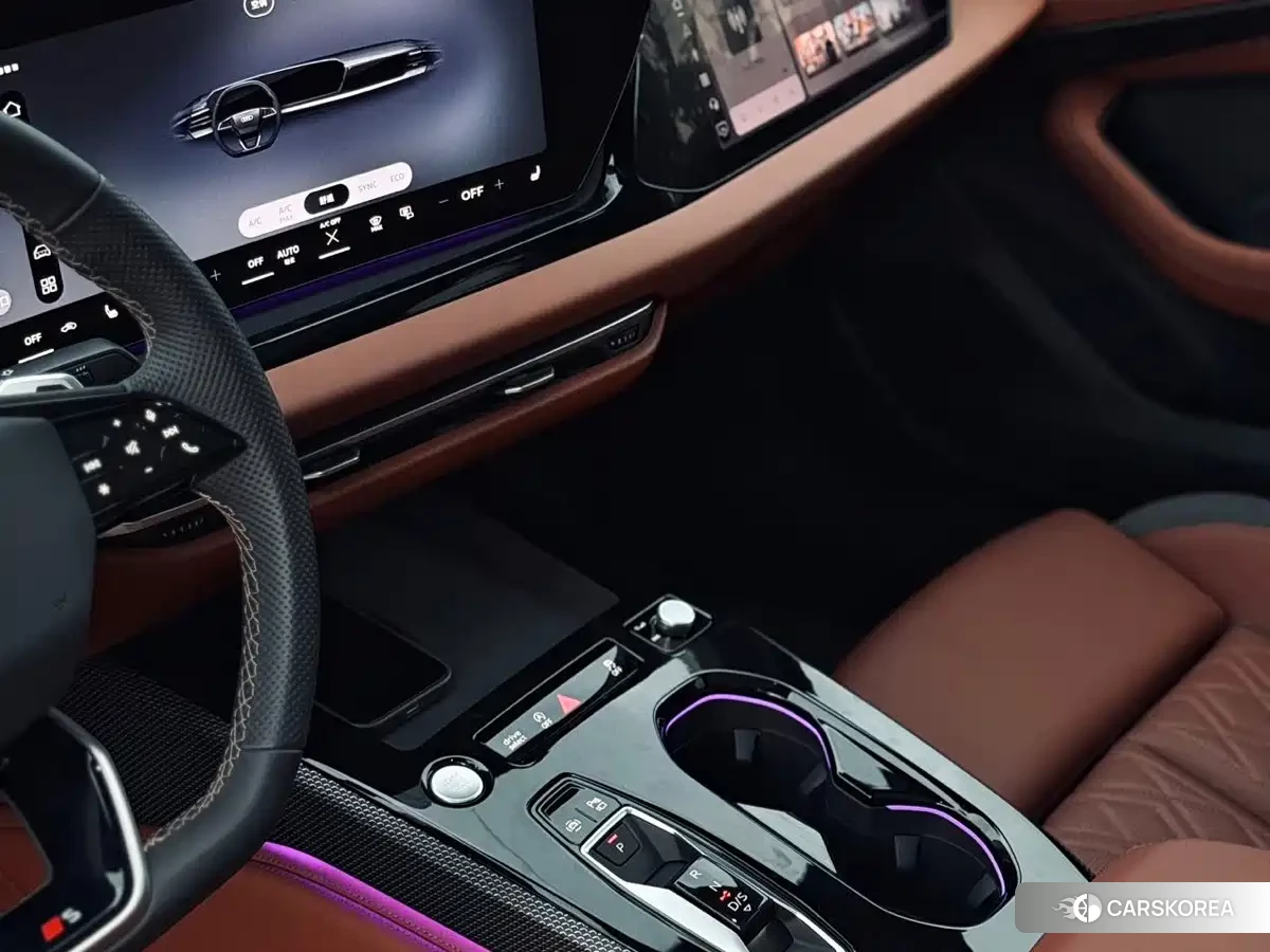 Audi A5L id 4576426 из Китая 14