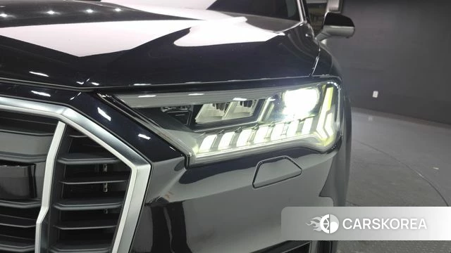 Audi Q7 (4M) id 4187650 из Кореи 14