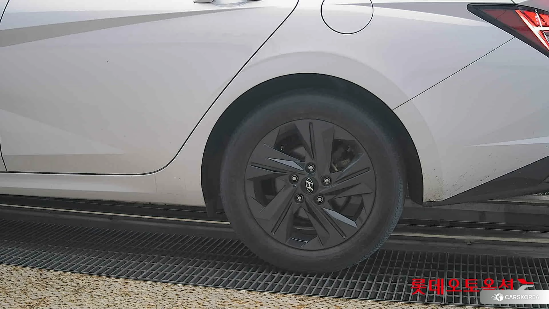 Hyundai Avante id 4902528 из Кореи 14
