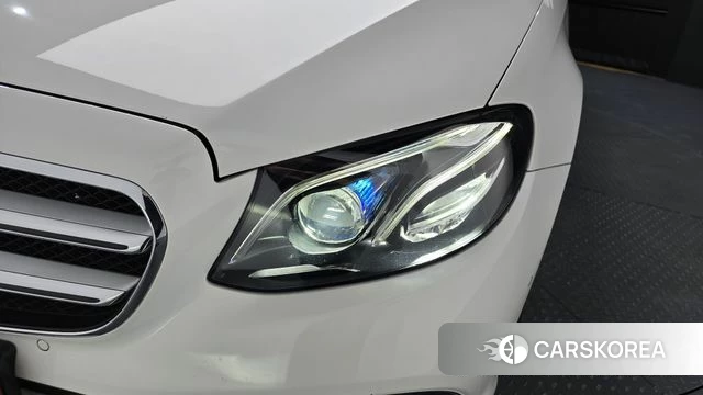 Mercedes-Benz E-Class W213 id 4411170 из Кореи 14