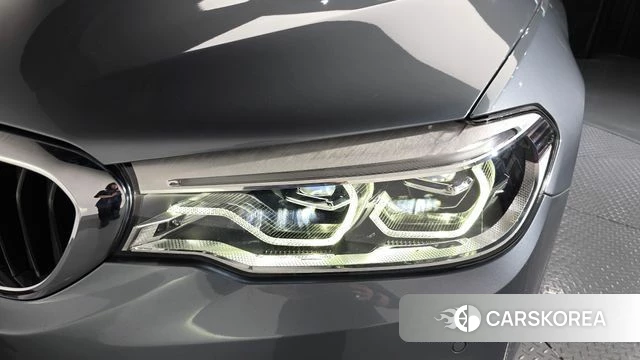 BMW 5 Series (G30) id 4434933 из Кореи 14