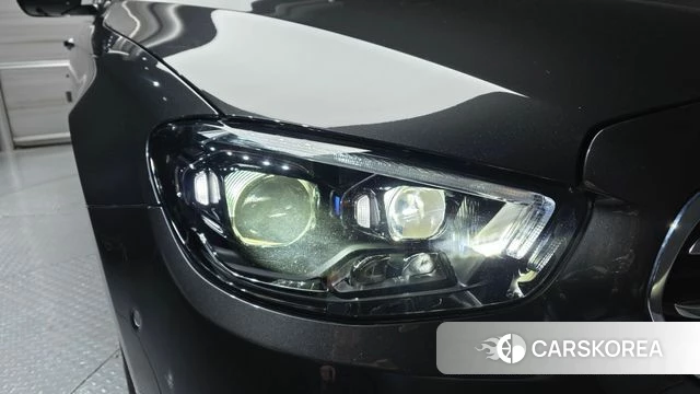 Mercedes-Benz E-Class W213 id 4231299 из Кореи 14