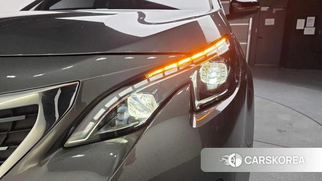 Peugeot 5008 second generation id 4581613 из Кореи 14