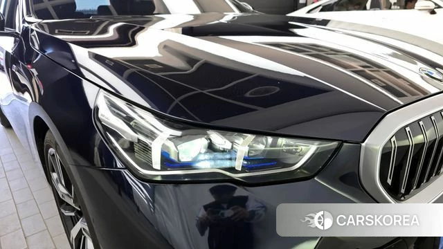BMW 5 Series (G60) id 4266536 из Кореи 14
