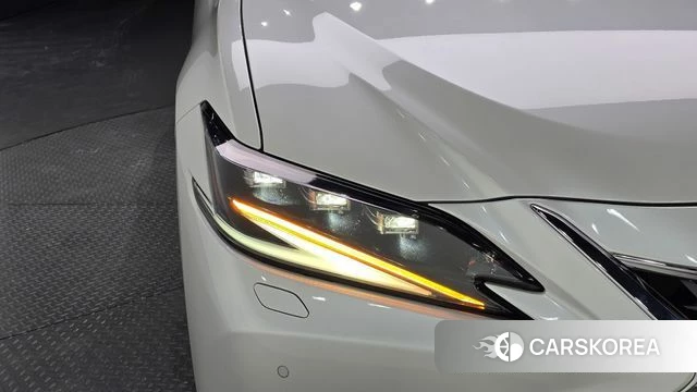 Lexus ES300h 7th generation id 4475024 из Кореи 14