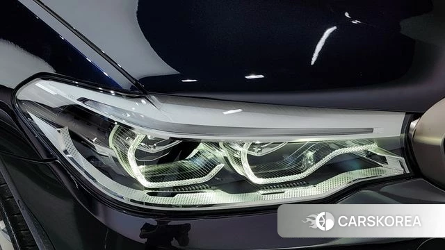 BMW 5 Series (G30) id 4642817 из Кореи 14