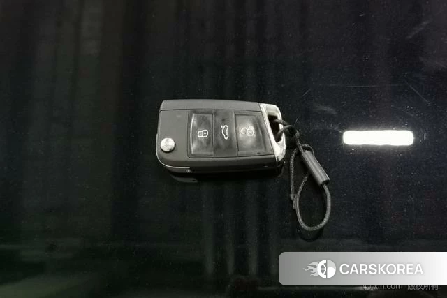 Volkswagen Lavida id 4291457 из Китая 14