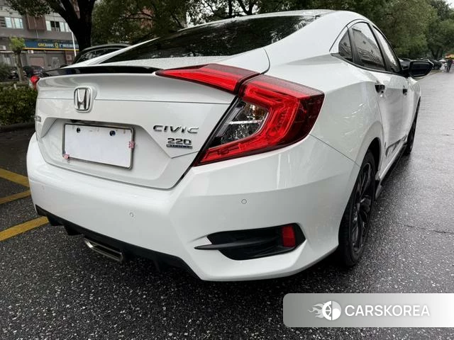 Honda Civic id 4341890 из Китая 14