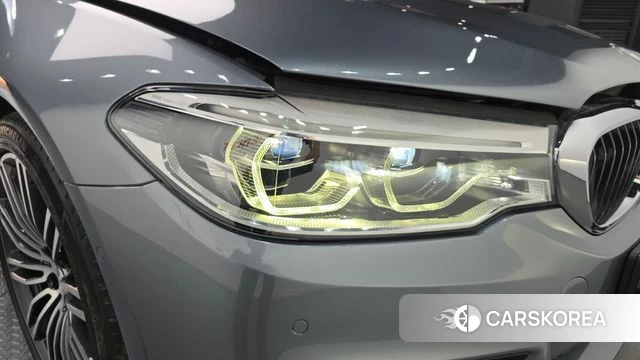 BMW 5 Series (G30) id 4397377 из Кореи 14