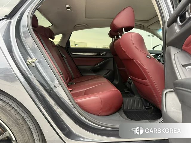 Honda Accord id 4313444 из Китая 14