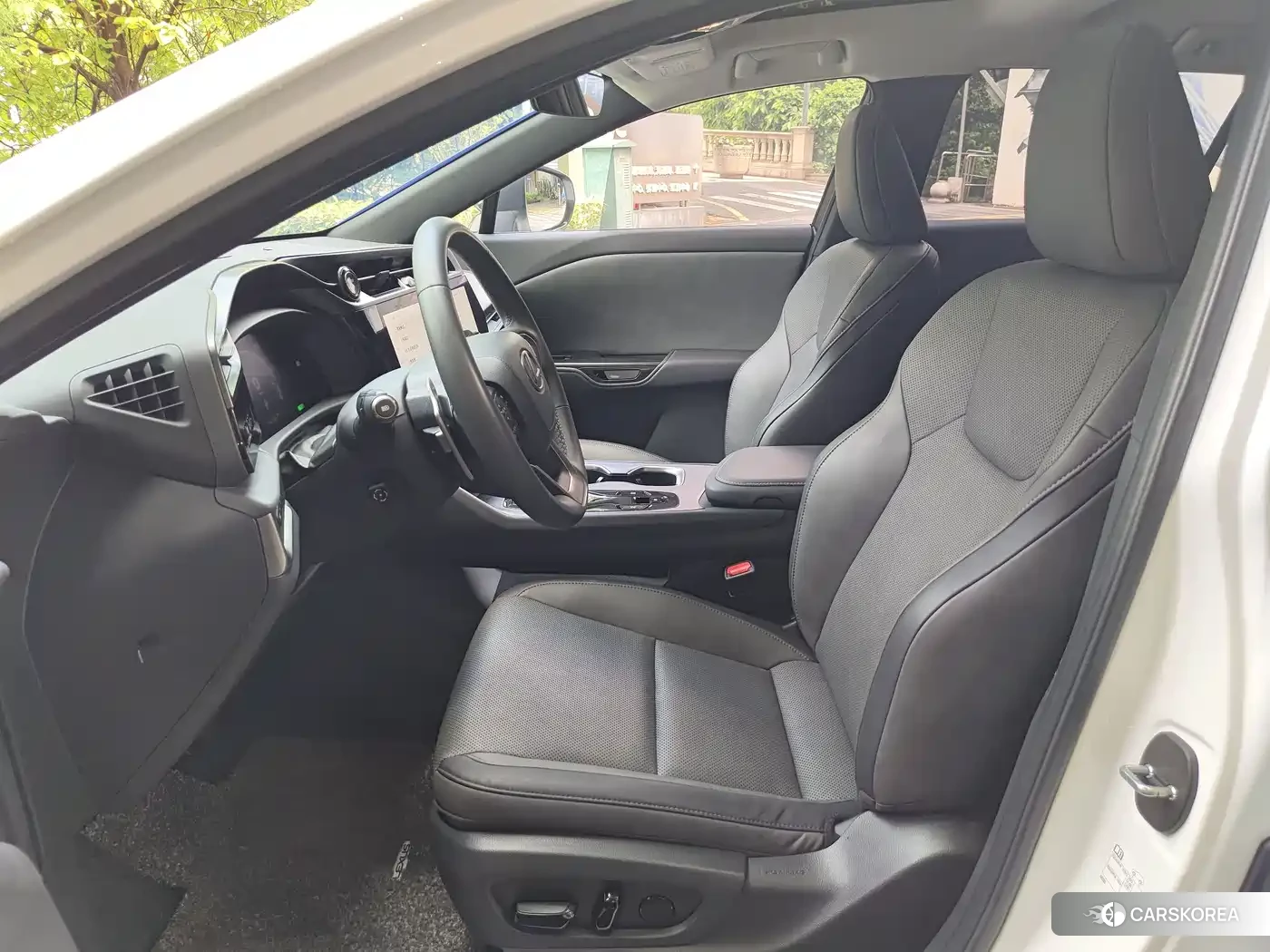 Lexus RZ id 4539170 из Китая 14