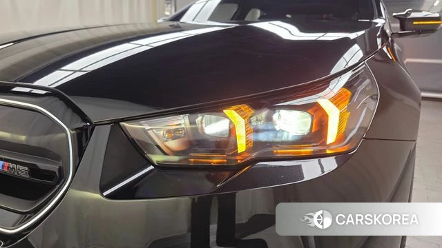 BMW M5 (G90) id 4421308 из Кореи 14