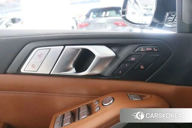 BMW X7 id 4271660 из Китая 14