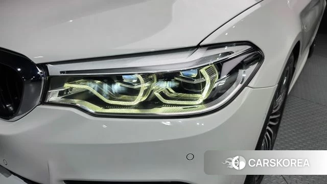 BMW 5 Series (G30) id 4712952 из Кореи 14