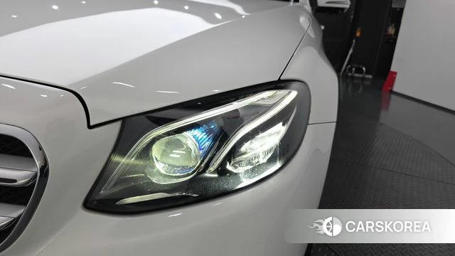 Mercedes-Benz E-Class W213 id 4317835 из Кореи 14