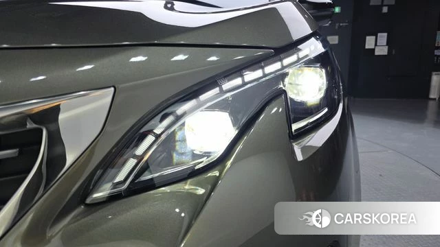 Peugeot 5008 second generation id 4722618 из Кореи 14