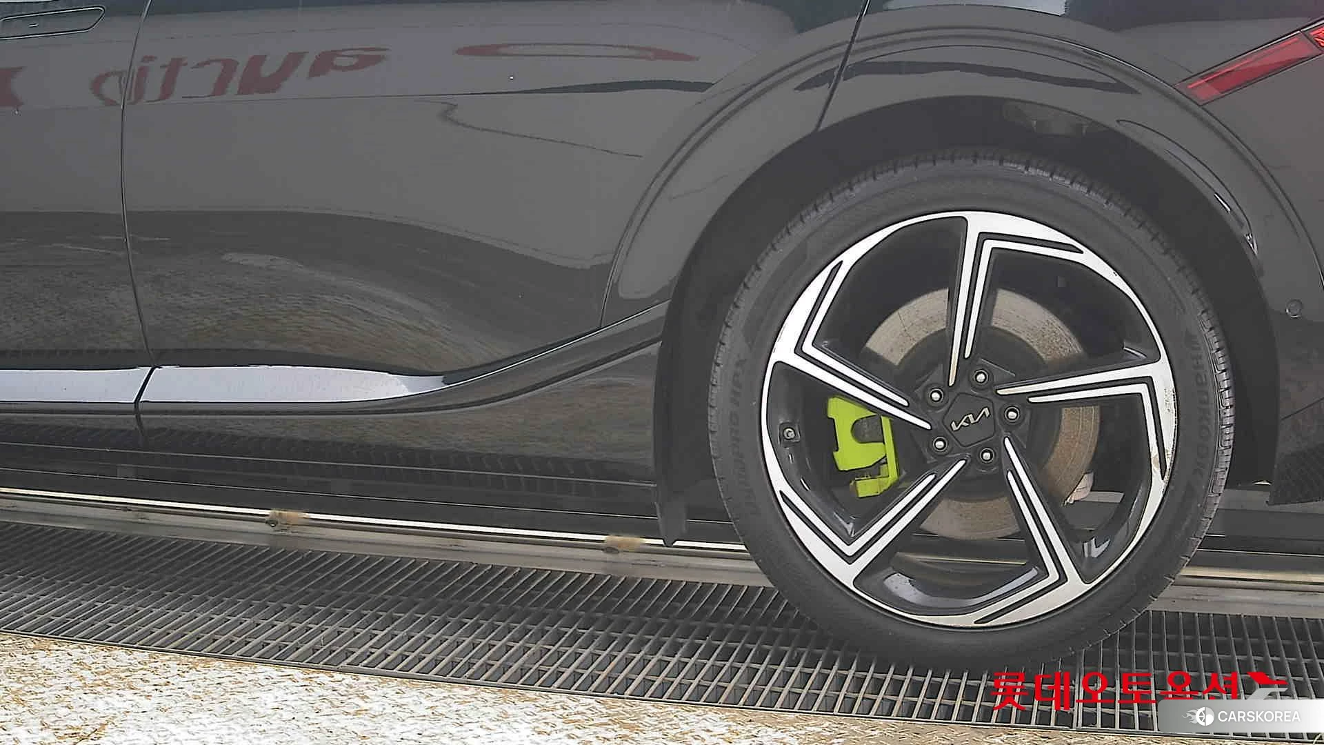 Kia EV6 GT id 3875713 из Кореи 14