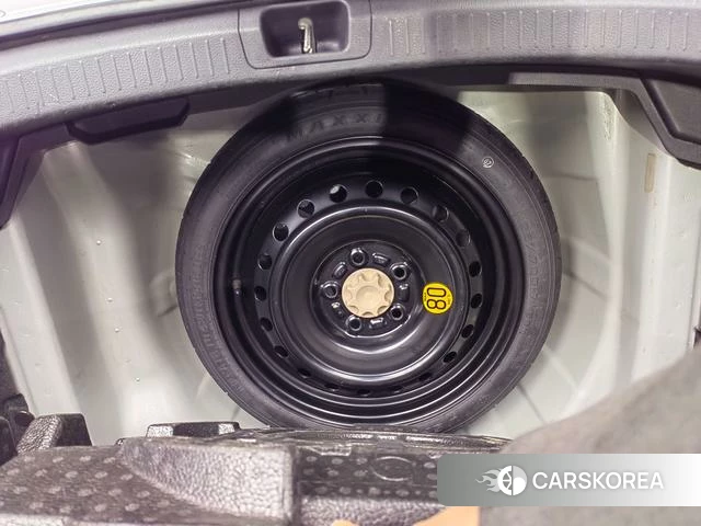 Toyota Corolla id 4261022 из Китая 14