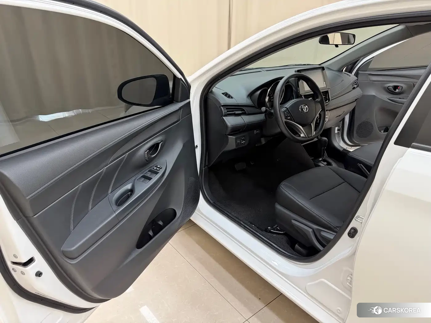 Toyota Vios id 4545766 из Китая 14
