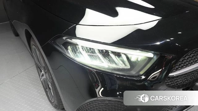 Mercedes-Benz A-Class W177 id 4853629 из Кореи 14