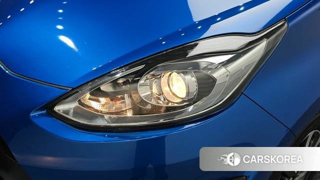 Toyota Prius C id 4667755 из Кореи 14