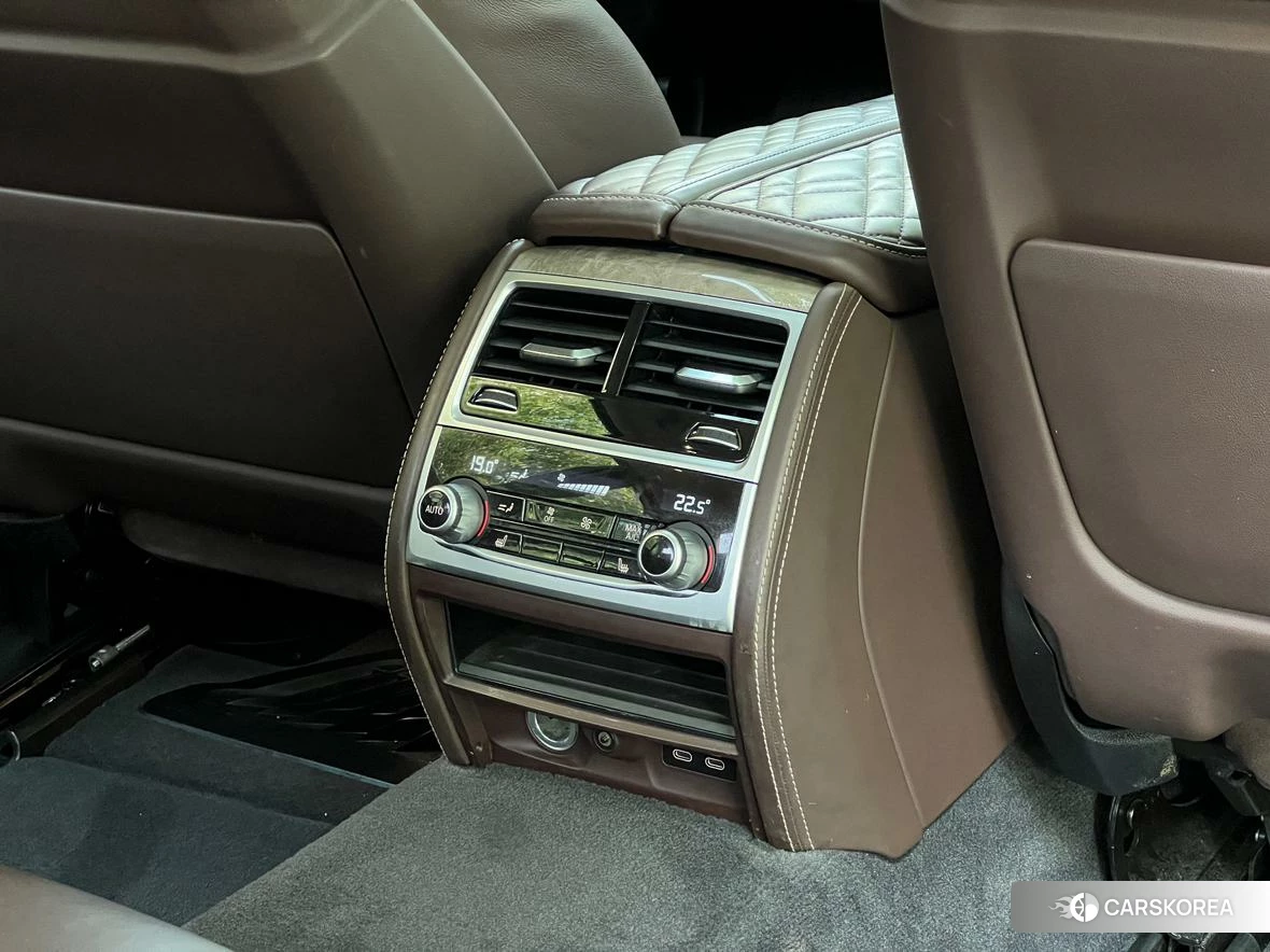 BMW 7 series id 4515046 из Китая 14