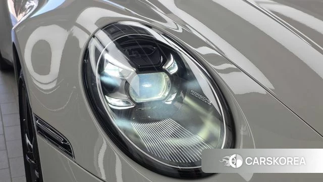 Porsche 911(992) id 4899768 из Кореи 14