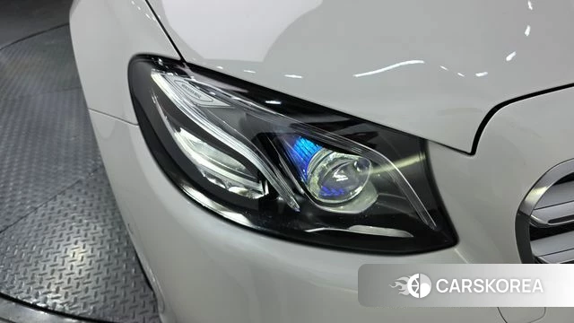Mercedes-Benz E-Class W213 id 4620061 из Кореи 14