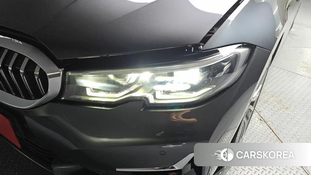 BMW 3 Series (G20) id 4355779 из Кореи 14