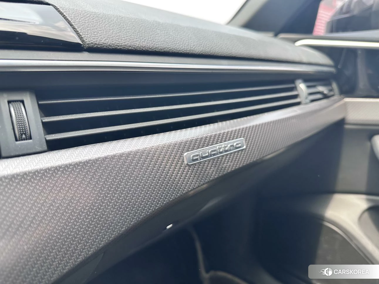 Audi A4L id 4462087 из Китая 14