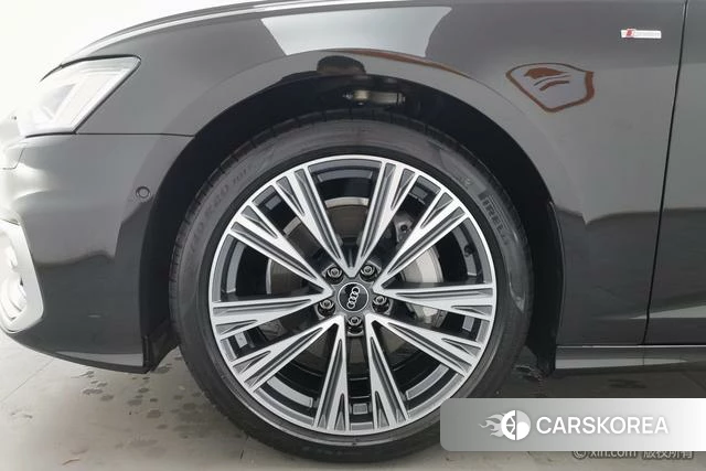 Audi A6L id 4275669 из Китая 14