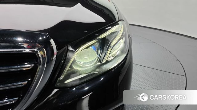 Mercedes-Benz E-Class W213 id 4397355 из Кореи 14
