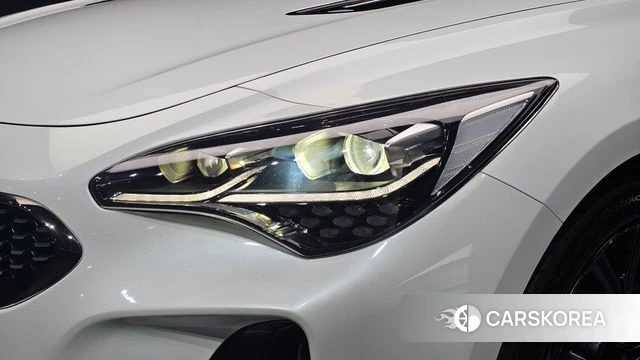 Kia Stinger id 4658372 из Кореи 14