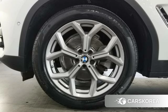 BMW X3 id 4273113 из Китая 14