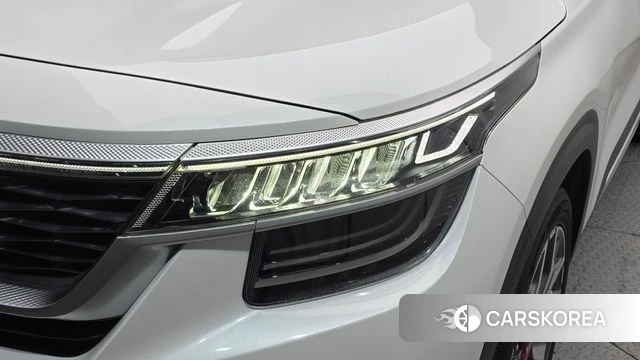Kia Seltos id 4490576 из Кореи 14