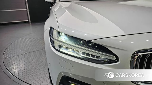 Volvo S90 id 4518779 из Кореи 14