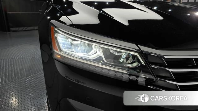 Volkswagen The New Passat id 4417235 из Кореи 14