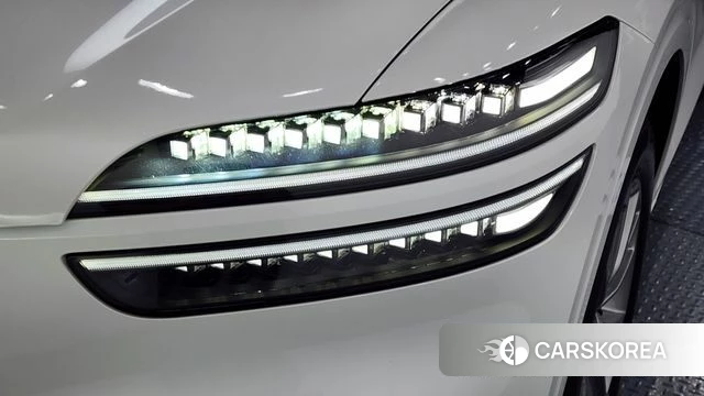 Genesis GV70 id 4767423 из Кореи 14