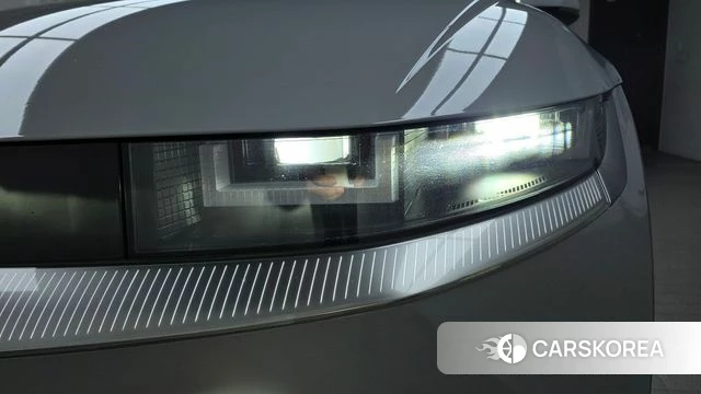 Hyundai Ionic 5 id 4697109 из Кореи 14