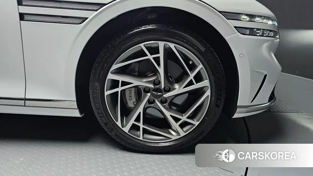 Genesis G90 (RS4) id 4506624 из Кореи 14
