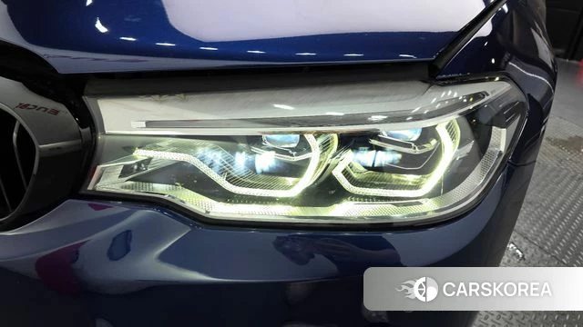 BMW 5 Series (G30) id 4471518 из Кореи 14