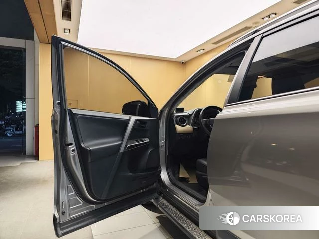 Toyota RAV4 Rongfang id 4220617 из Китая 14