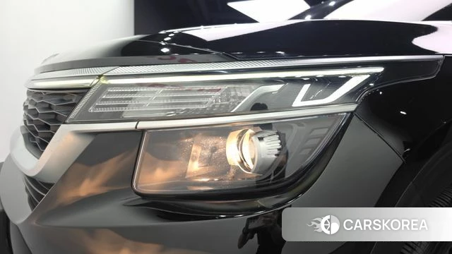 Kia Seltos id 4849708 из Кореи 14