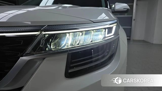 Kia Seltos id 4529072 из Кореи 14