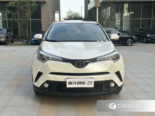Toyota C-HR id 4262409 из Китая 14