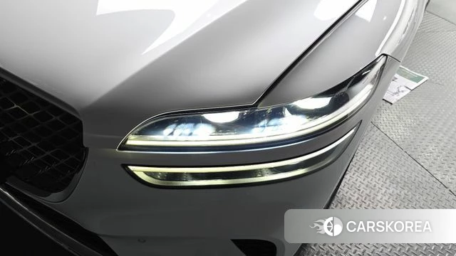 Genesis GV70 id 4309999 из Кореи 14