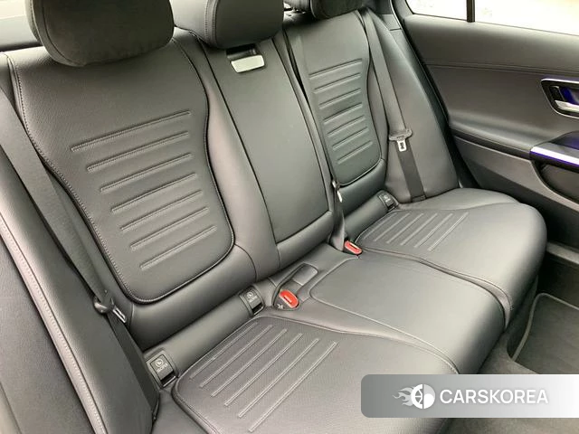 Mercedes-Benz Class C id 4374425 из Китая 14