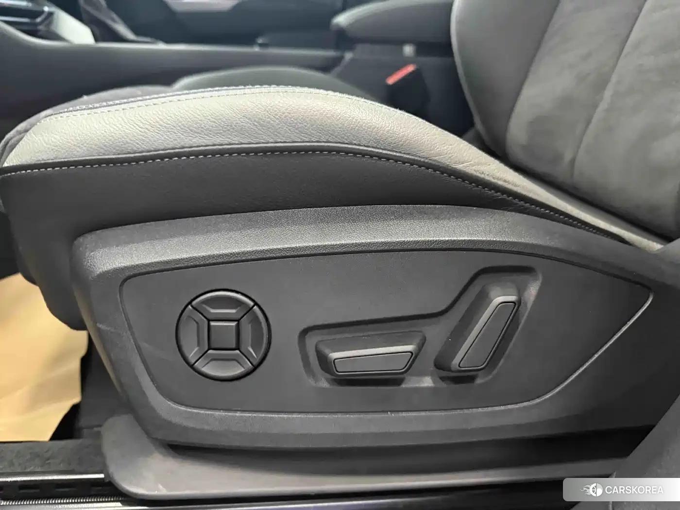 Audi Q3 id 4649242 из Китая 14