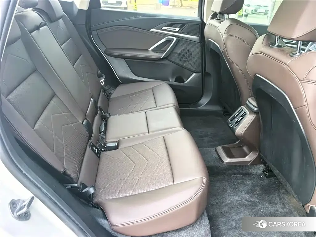 BMW iX1 id 4653977 из Китая 14