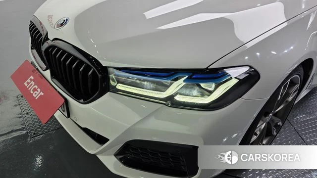 BMW 5 Series (G30) id 4360575 из Кореи 14